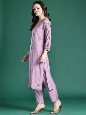 Floral Embroidered Kurta with Trousers & Dupatta 6