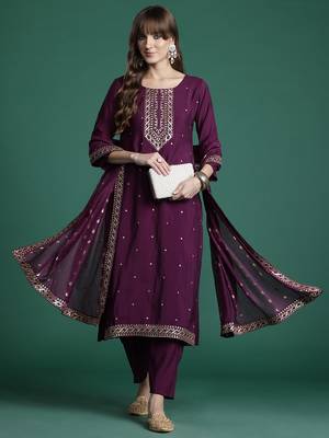 Ethnic Motifs Embroidered Sequinned Kurta with Trousers & With Dupatta 7