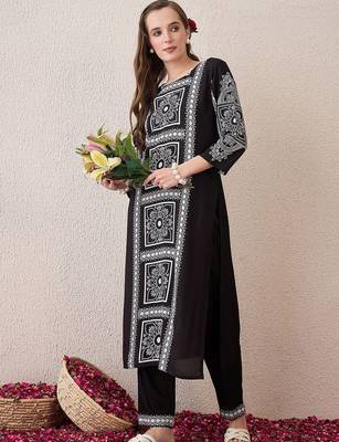Ethnic Motifs Printed Round Neck Pure Cotton Straight Kurta With Trousers 5