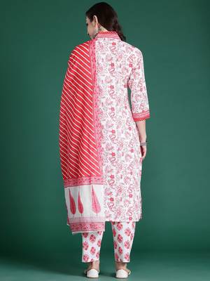 Floral Printed Pure Cotton Kurta with Trousers & With Dupatta 7