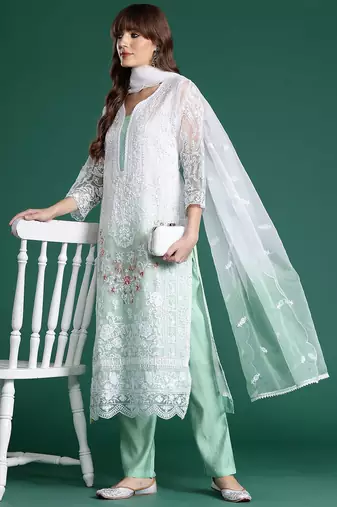 Floral Embroidered Regular Sequinned Kurta With Trousers & Dupatta