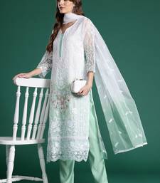 Floral Embroidered Regular Sequinned Kurta With Trousers & Dupatta