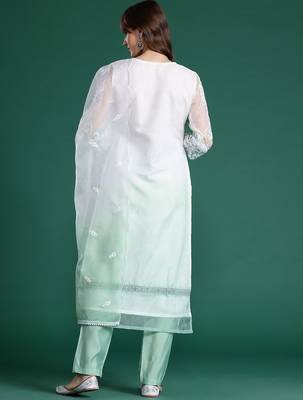Floral Embroidered Regular Sequinned Kurta With Trousers & Dupatta 6