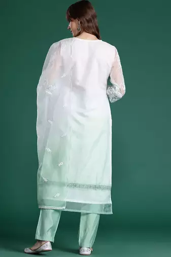 Floral Embroidered Regular Sequinned Kurta With Trousers & Dupatta