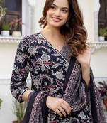 Women Floral Printed Gotta Patti Pure Cotton Kurta with Trousers & With Dupatta