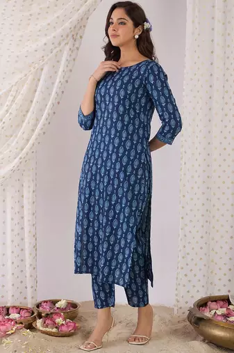 Floral Printed Pure Cotton Straight Kurta With Trousers