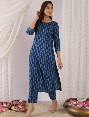 Floral Printed Pure Cotton Straight Kurta With Trousers 7