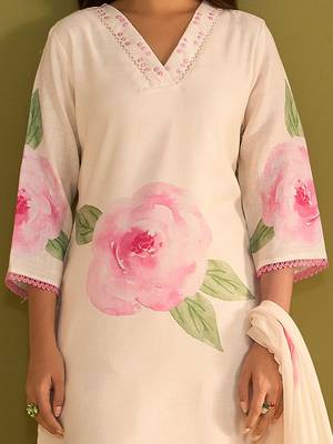 Floral Printed V-Neck Straight Sequinned Linen Kurta With Trousers And Dupatta 3