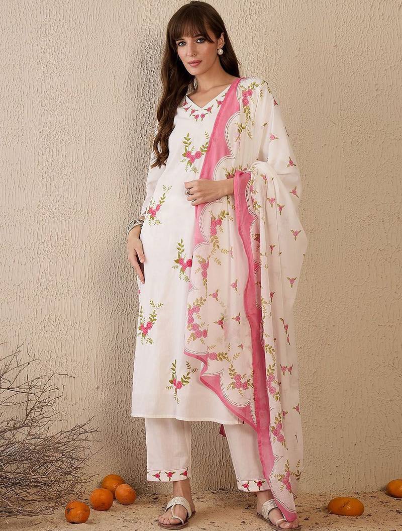 Women Floral Embroidered Regular Thread Work Pure Cotton Kurta with Trousers & With Dupatta