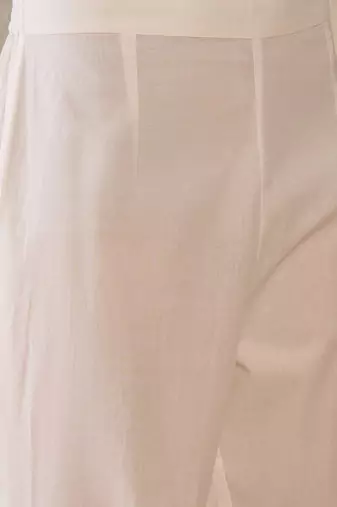 Women Floral Embroidered Regular Thread Work Pure Cotton Kurta with Trousers & With Dupatta