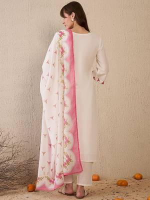 Women Floral Embroidered Regular Thread Work Pure Cotton Kurta with Trousers & With Dupatta 5