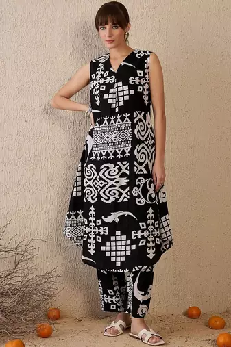 Women Printed Regular Pure Cotton Kurta with Trousers