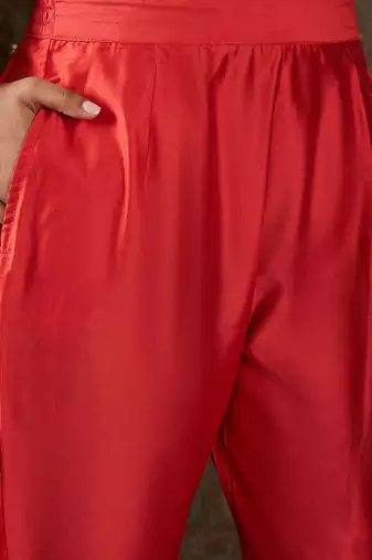 Floral Printed V-Neck Sequinned Straight Kurta With Trousers And Dupatta