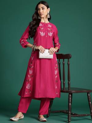 Floral Embroidered Thread Work Pure Cotton Kurta with Trousers 1