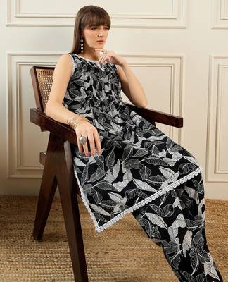 Floral Printed Notch Neck Pure Cotton A-Line Kurta With Trouser 3