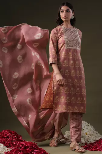Floral Printed Regular Sequinned Pure Cotton Straight Kurta Set