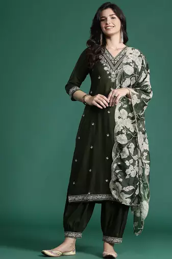 Ethnic Motifs Embroidered Thread Work Kurta with Salwar & With Dupatta