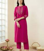 Women Printed Regular Sequinned Kurta with Trousers