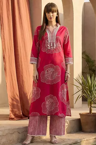 Women Floral Printed Regular Thread Work Pure Cotton Kurta with Palazzos