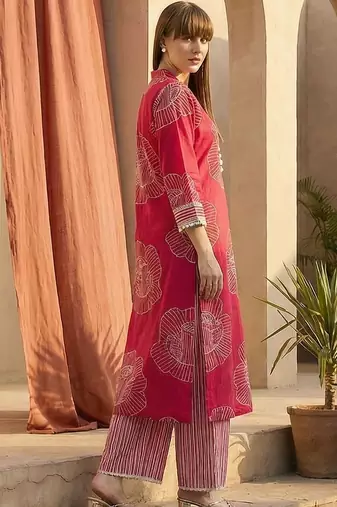 Women Floral Printed Regular Thread Work Pure Cotton Kurta with Palazzos