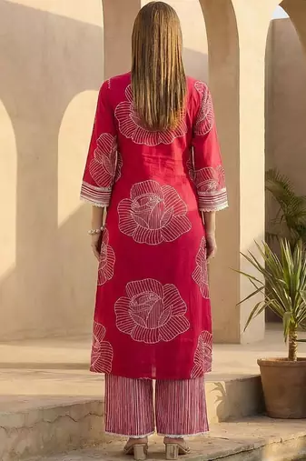 Women Floral Printed Regular Thread Work Pure Cotton Kurta with Palazzos