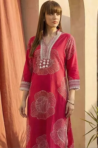 Women Floral Printed Regular Thread Work Pure Cotton Kurta with Palazzos