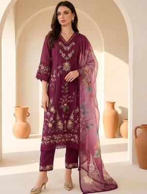 Floral Embroidered Thread Work Pure Silk Kurta With Trousers & Dupatta 1