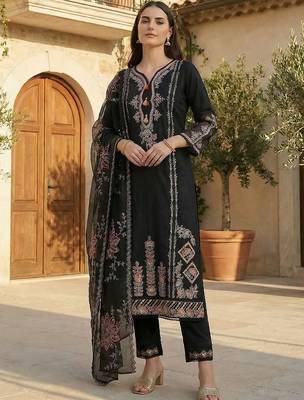 Women Floral Embroidered Regular Thread Work Kurta with Trousers & With Dupatta 1