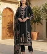 Women Floral Embroidered Regular Thread Work Kurta with Trousers & With Dupatta