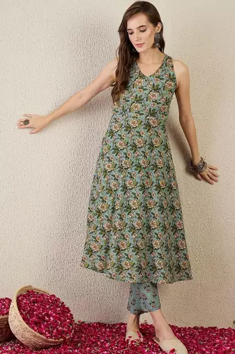 Women Floral Printed Regular Pure Cotton Kurta with Trousers