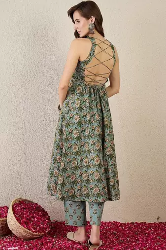 Women Floral Printed Regular Pure Cotton Kurta with Trousers