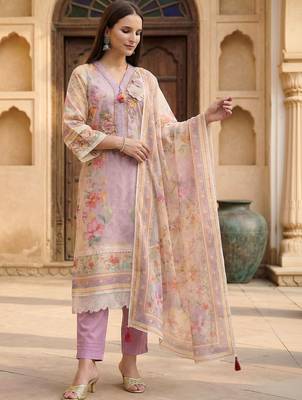 Women Floral Printed Regular Thread Work Linen Kurta with Trousers & With Dupatta 2