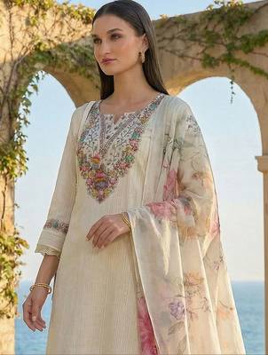 Women Floral Embroidered Regular Thread Work Pure Cotton Kurta with Trousers & With Dupatta 2