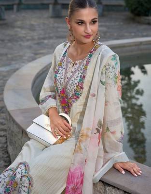 Women Floral Embroidered Regular Thread Work Pure Cotton Kurta with Trousers & With Dupatta 6