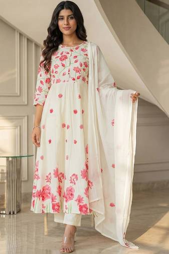Women Floral Printed Panelled  Cotton Kurta with Trousers & With Dupatta
