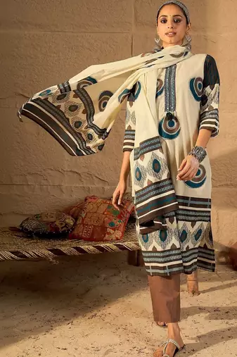 Women Printed Regular Pure Cotton Kurta with Trousers & With Dupatta