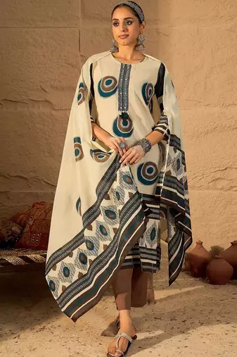 Women Printed Regular Pure Cotton Kurta with Trousers & With Dupatta