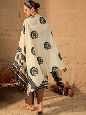 Women Printed Regular Pure Cotton Kurta with Trousers & With Dupatta 5