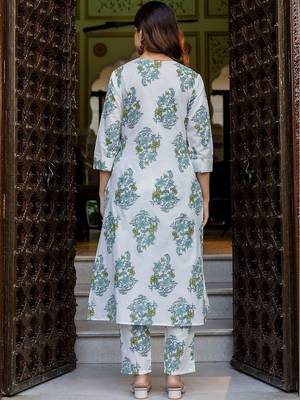 Women Floral Printed Regular Pure Cotton Kurta with Trousers 3