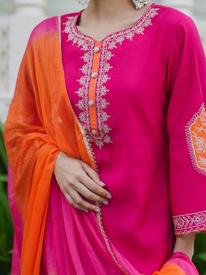 Women Ombre Embroidered Regular Thread Work Kurta with Trousers & With Dupatta 2