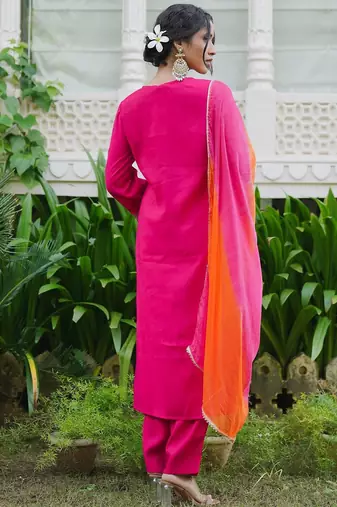 Women Ombre Embroidered Regular Thread Work Kurta with Trousers & With Dupatta