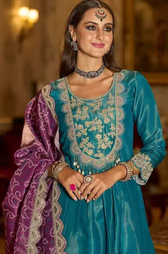Women Ethnic Motifs Embroidered Regular Thread Work Kurta with Trousers & With Dupatta