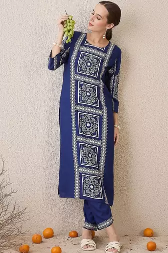 Women Ethnic Motifs Printed Regular Kurta with Trousers