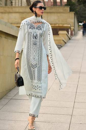 Women Ethnic Motifs Embroidered Regular Thread Work Kurta with Trousers & With Dupatta