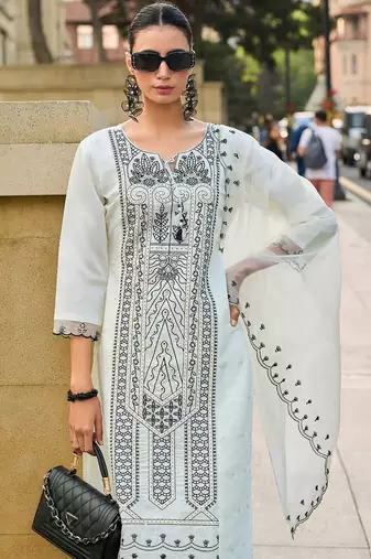 Women Ethnic Motifs Embroidered Regular Thread Work Kurta with Trousers & With Dupatta