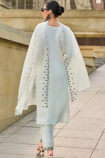 Women Ethnic Motifs Embroidered Regular Thread Work Kurta with Trousers & With Dupatta