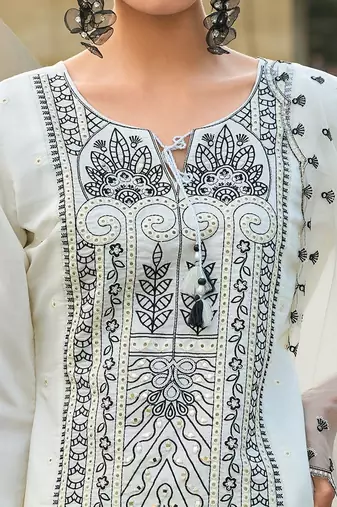 Women Ethnic Motifs Embroidered Regular Thread Work Kurta with Trousers & With Dupatta