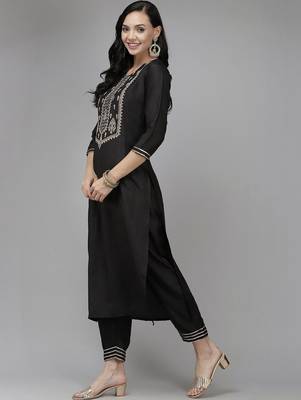 Women Ethnic Motifs Embroidered Regular Thread Work Liva Kurta with Trousers & With Dupatta 2