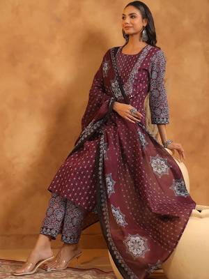 Women Ethnic Motifs Printed Regular Thread Work Pure Cotton Kurta with Trousers & With Dupatta 3