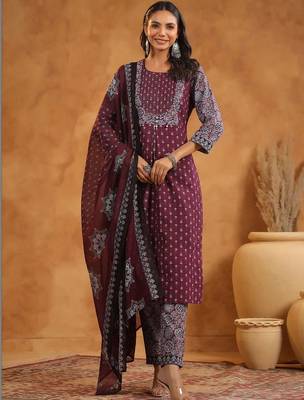 Women Ethnic Motifs Printed Regular Thread Work Pure Cotton Kurta with Trousers & With Dupatta 6